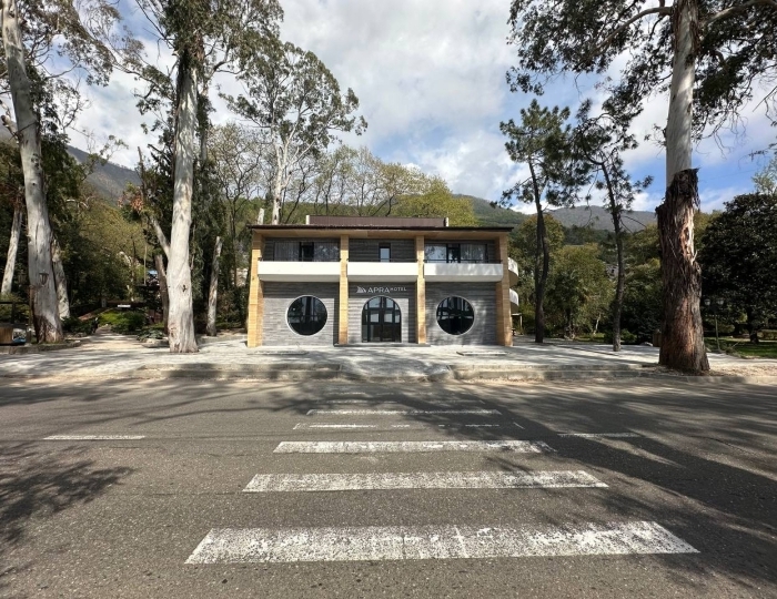 Отель Apra / Апра Гагра